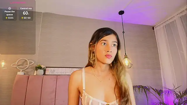 Snapshot of im_sofii18 chatting on October 28, 7:41 pm im sofii18 online show from October 28, 7:41 pm