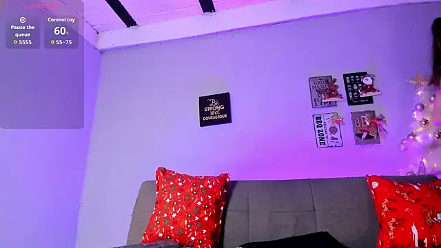 elizabethboltXXX online show from December 22, 8:34 pm