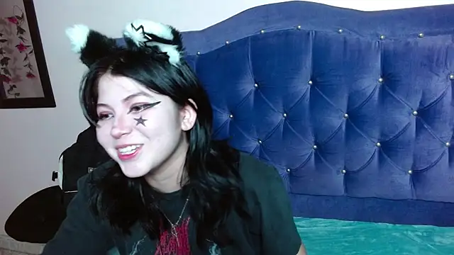 Ginebra Sensual online show from October 18, 1:03 pm