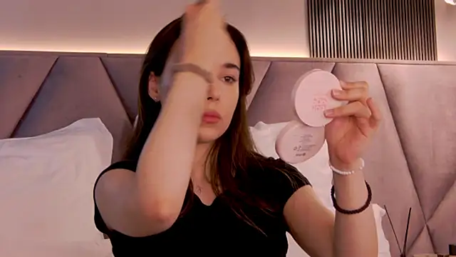 MiaMarlow online show from September 16, 8:28 pm