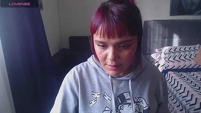 MoonVyxen online show from September 23, 9:13 pm