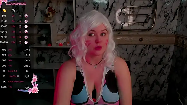 HelenHartt online show from October 31, 4:14 am