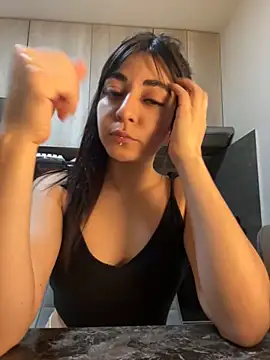 julichikita online show from November 9, 7:04 am