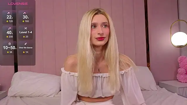 Snapshot of Monica_Leen chatting on September 28, 6:42 am Monica Leen online show from September 28, 6:42 am