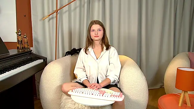 Snapshot of JaneRosen chatting on October 22, 10:42 am JaneRosen online show from October 22, 10:42 am