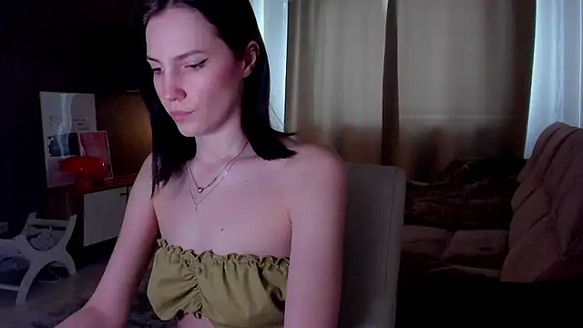 AdeleShinemm online show from March 12, 5:43 am