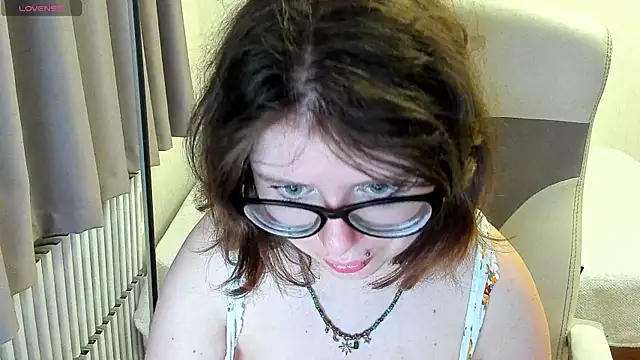 Snapshot of MilisaSweet777 chatting on September 20, 8:18 pm MilisaSweet777 online show from September 20, 8:18 pm