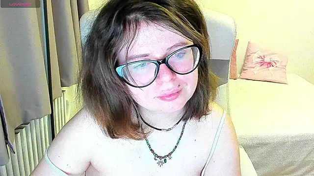 Snapshot of MilisaSweet777 chatting on September 30, 7:30 pm MilisaSweet777 online show from September 30, 7:30 pm