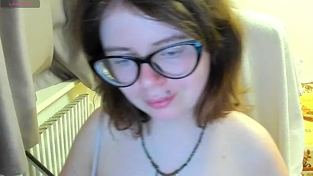 Snapshot of MilisaSweet777 chatting on September 18, 7:56 pm MilisaSweet777 online show from September 18, 7:56 pm