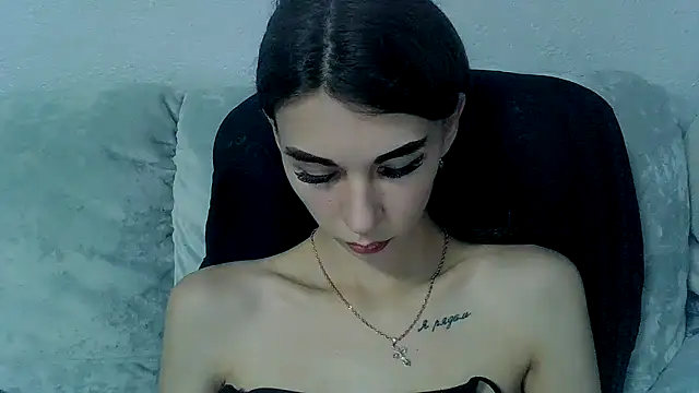 Crazy Empresis online show from September 11, 1:55 pm