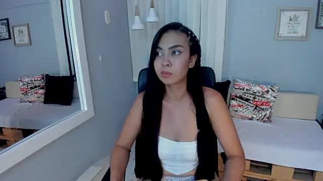 Amy house  online show from September 15, 7:32 pm