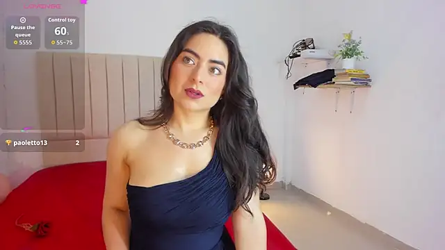 Snapshot of sashaa_petit chatting on October 16, 11:57 am sashaa petit online show from October 16, 11:57 am