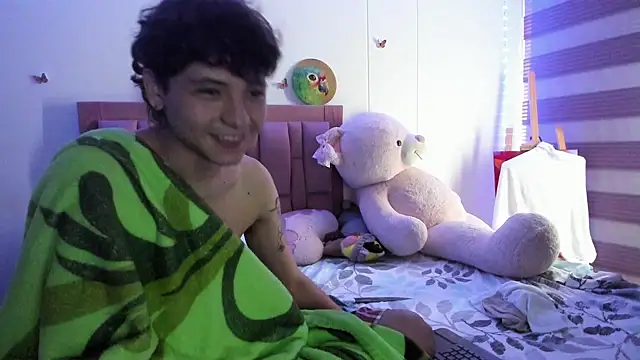 Fabikitty  online show from September 19, 7:46 pm