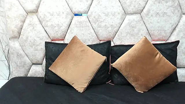 Snapshot of EXOTIC_EBONY_ chatting on October 11, 7:16 pm EXOTIC EBONY  online show from October 11, 7:16 pm