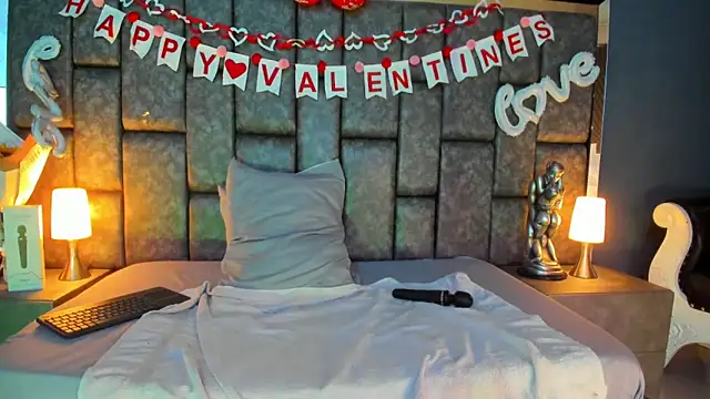 becca scotts online show from September 22, 1:20 pm