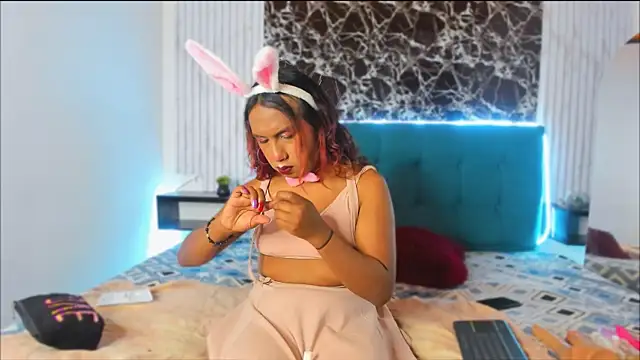 Snapshot of vall0leth_ chatting on October 24, 3:41 pm vall0leth  online show from October 24, 3:41 pm