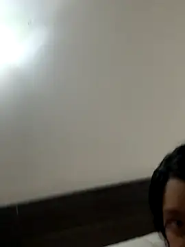 Snapshot of Lincy_and_hanna chatting on September 28, 5:03 am Lincy and hanna online show from September 28, 5:03 am