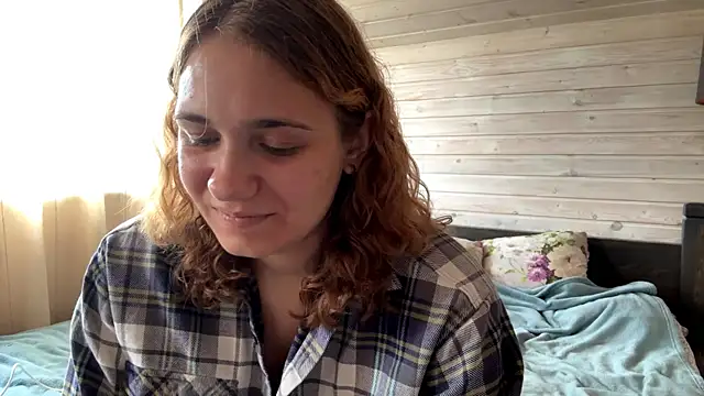 SunPunnyGirl online show from September 14, 8:23 am