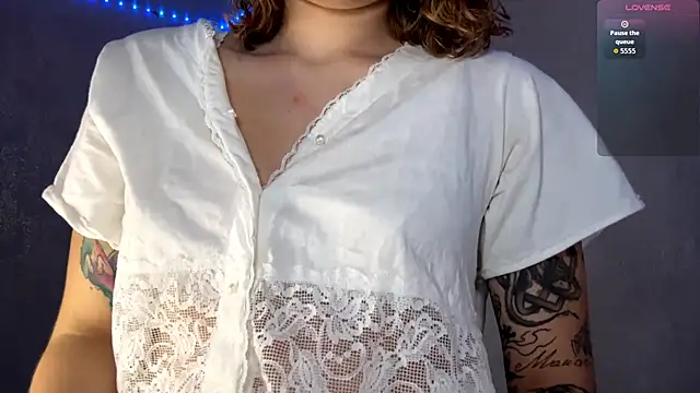 SunPunnyGirl online show from October 2, 8:08 am