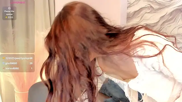 Aria Mila online show from December 5, 11:55 am