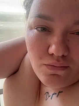 Snapshot of SunnyLeila2101 chatting on September 23, 12:36 pm SunnyLeila2101 online show from September 23, 12:36 pm