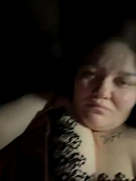 SunnyLeila2101 online show from December 2, 9:06 pm