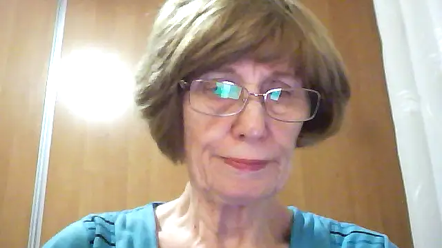 Anna72233 online show from September 12, 4:47 pm
