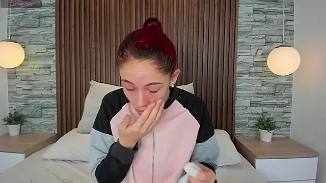 melodyvega0591 online show from November 4, 1:16 pm