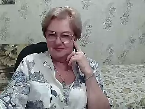 Snapshot of Renata62011 chatting on October 14, 3:25 pm Renata62011 online show from October 14, 3:25 pm