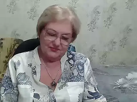 Snapshot of Renata62011 chatting on October 31, 6:45 pm Renata62011 online show from October 31, 6:45 pm