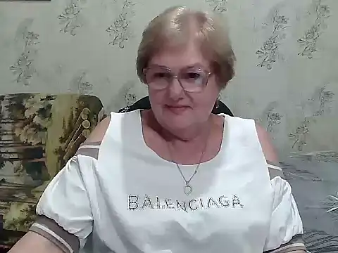 Snapshot of Renata62011 chatting on October 30, 6:42 pm Renata62011 online show from October 30, 6:42 pm