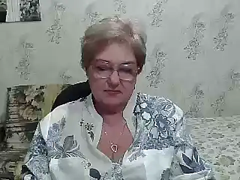 Snapshot of Renata62011 chatting on October 11, 2:53 pm Renata62011 online show from October 11, 2:53 pm