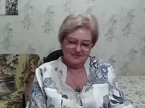 Snapshot of Renata62011 chatting on October 20, 4:21 pm Renata62011 online show from October 20, 4:21 pm