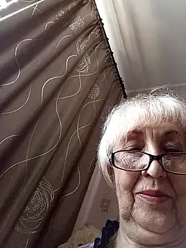 Snapshot of Anatolia5961 chatting on September 22, 11:30 am Anatolia5961 online show from September 22, 11:30 am