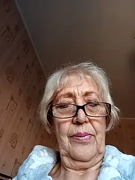 Snapshot of Anatolia5961 chatting on October 18, 1:36 pm Anatolia5961 online show from October 18, 1:36 pm