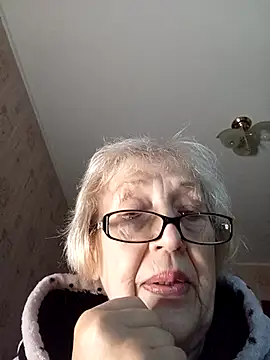 Snapshot of Anatolia5961 chatting on October 28, 4:18 am Anatolia5961 online show from October 28, 4:18 am