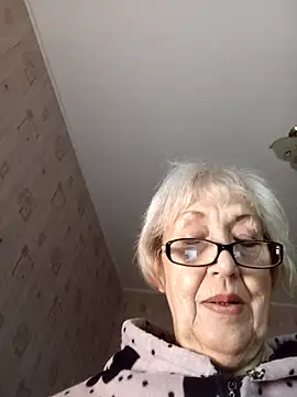 Snapshot of Anatolia5961 chatting on October 7, 3:44 am Anatolia5961 online show from October 7, 3:44 am