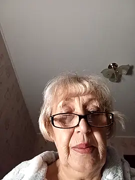 Snapshot of Anatolia5961 chatting on October 19, 3:03 pm Anatolia5961 online show from October 19, 3:03 pm