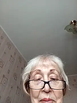 Snapshot of Anatolia5961 chatting on October 14, 6:38 am Anatolia5961 online show from October 14, 6:38 am