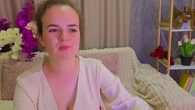 Luisa Rosee online show from June 24, 8:52 pm