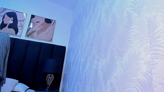 Snapshot of kaylaadams7 chatting on September 20, 12:03 pm kaylaadams7 online show from September 20, 12:03 pm