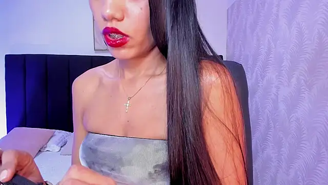 Snapshot of kaylaadams7 chatting on October 13, 11:46 am kaylaadams7 online show from October 13, 11:46 am