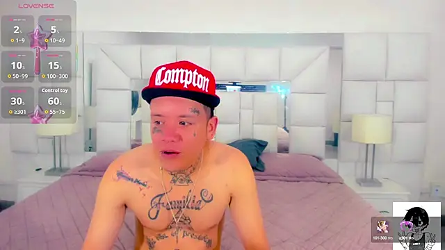 Snapshot of Dangerous_couple_ chatting on September 8, 7:13 pm Dangerous couple  online show from September 8, 7:13 pm