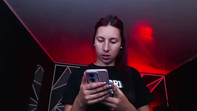 kattypurple online show from October 9, 1:37 pm