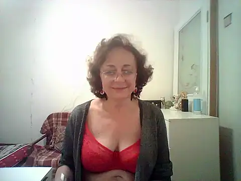 Snapshot of Julia54391 chatting on October 16, 4:09 pm Julia54391 online show from October 16, 4:09 pm