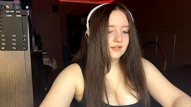 Snapshot of LauretteRagar chatting on October 27, 6:24 pm LauretteRagar online show from October 27, 6:24 pm