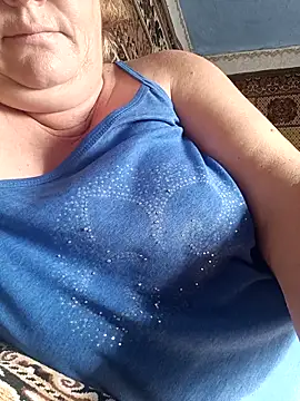 Snapshot of NikaLove49011 chatting on October 14, 7:55 am NikaLove49011 online show from October 14, 7:55 am