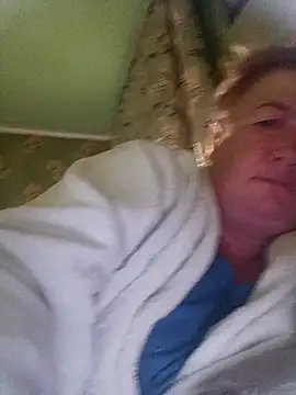 Snapshot of NikaLove49011 chatting on November 1, 7:51 pm NikaLove49011 online show from November 1, 7:51 pm