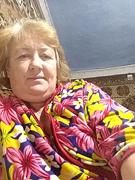 Snapshot of NikaLove49011 chatting on October 12, 4:31 pm NikaLove49011 online show from October 12, 4:31 pm