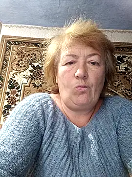 Snapshot of NikaLove49011 chatting on September 29, 1:49 pm NikaLove49011 online show from September 29, 1:49 pm